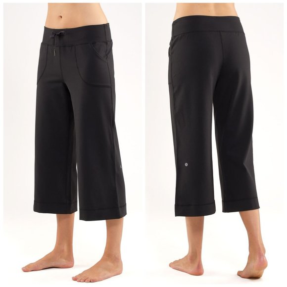 lululemon athletica Pants - Lululemon Still Crop Wide Leg Pants Black Size 8